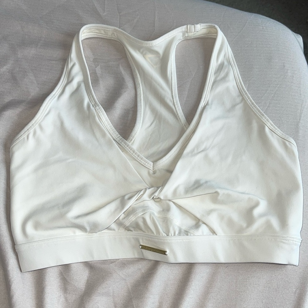 GYMSHARK X WHITNEY SIMMONS twist front sports bra